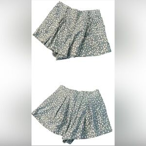 Free People Bennet Blue White Cotton Spotted High
Rise Shorts Size 10 NWOT